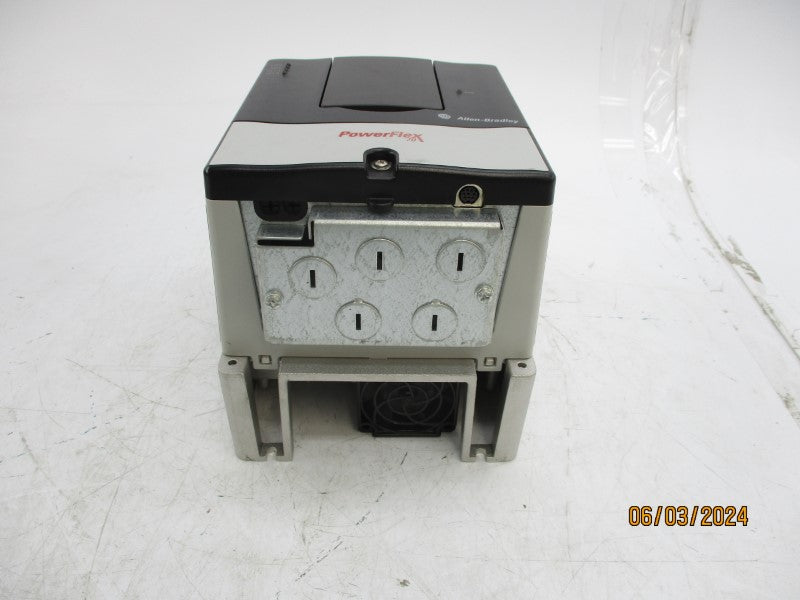 ALLEN BRADLEY 20AD3P4A0NYNANC0 SER. A 480V 3.8A F/W 5.001 NSMP