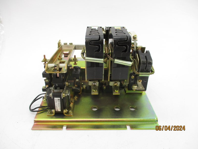 PARTS SUPER CENTER IC2812B107DA2 250V 100A NSNP
