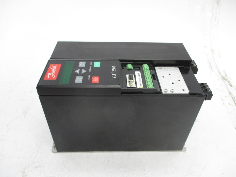DANFOSS 131Z8848 VLT2875PT4B20SBR1DBF00A00C1 380-480V 14.9A NSMP