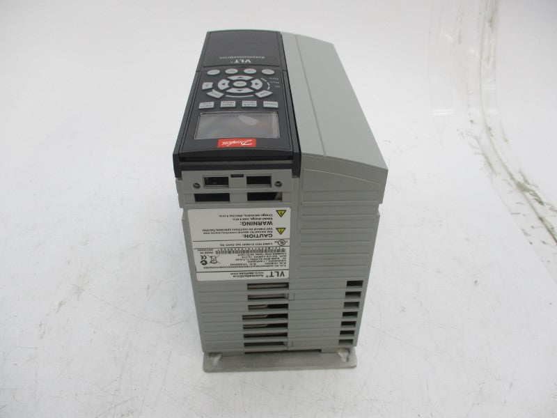 DANFOSS 131B0051 FC-302P5K5T5E20H1BXXXXSXXXXAXBXCXXXXDX 380-500V 11.7/9.9A NSMP