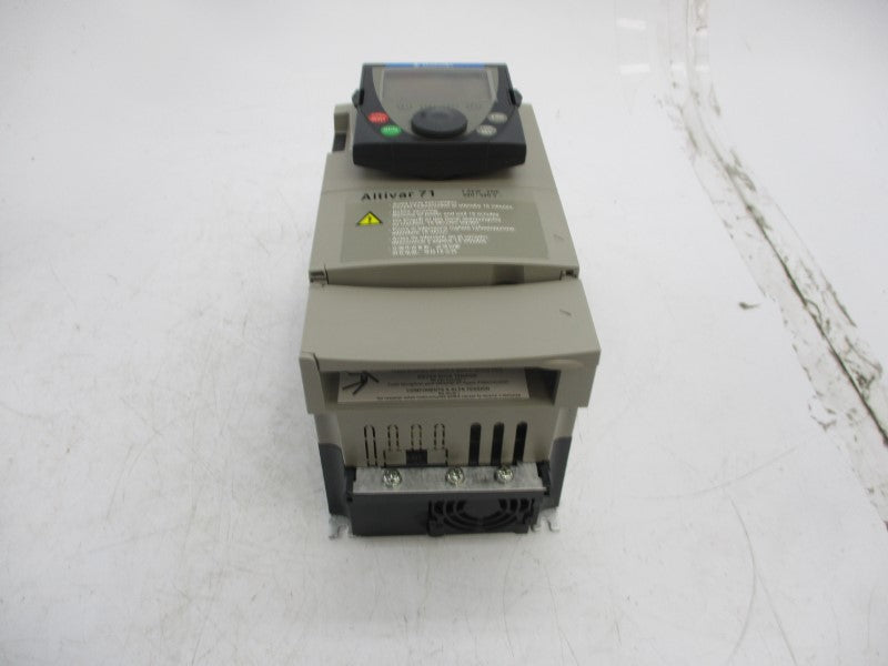TELEMECANIQUE ATV71HU15N4 380/480V 5.8A NSMP