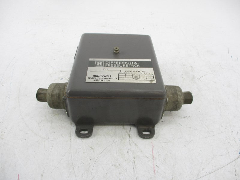 HONEYWELL P506A 1046 2 240VAC UNMP
