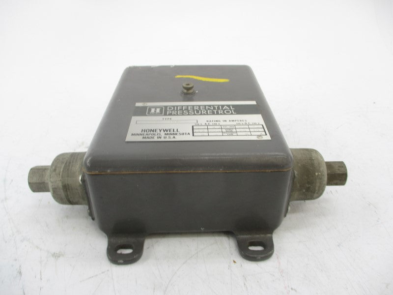 HONEYWELL P606A 1046 2 240VAC NSNP