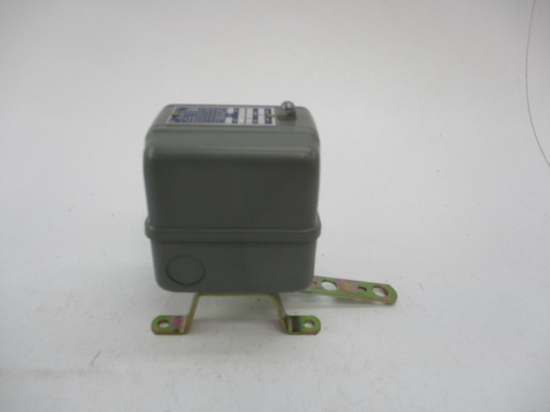 SQUARE D 9036GG-2R SER. C 575VDC NSMP