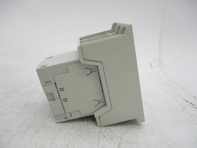 ALLEN BRADLEY 100-E116ED11 SER. B 1000VAC 45A NSMP