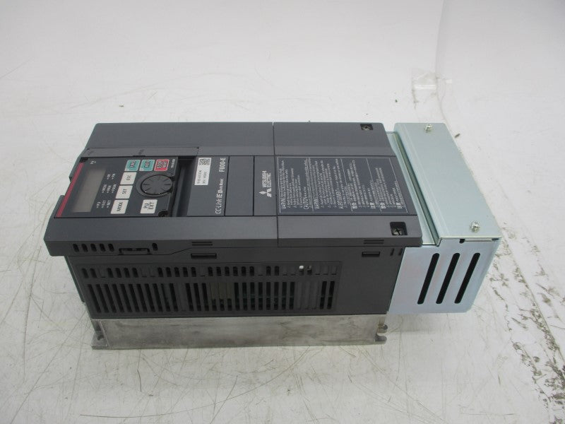 MITSUBISHI FR-F820-00250-E3-N6 200-240VAC 28.5A NSMP