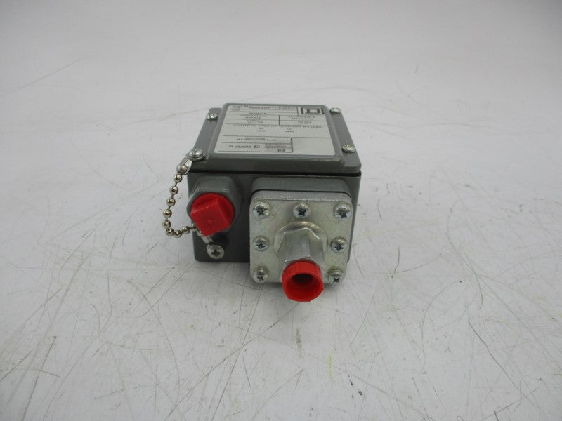 SQUARE D 9012GAW6-S117 SER. C 600V 750PSI NSNP