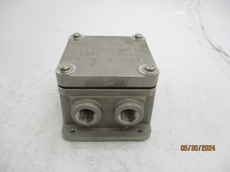 ROBERTSHAW 566A2 120/240VAC 2A NSMP