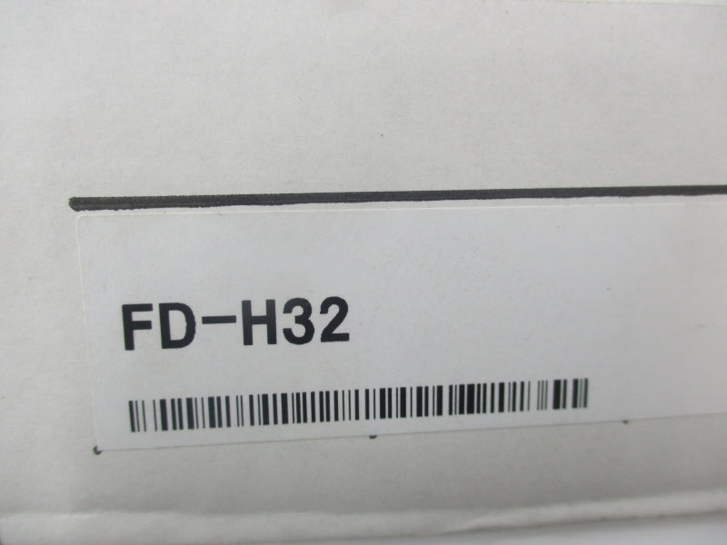 KEYENCE FD-H32 20-30V NSMP