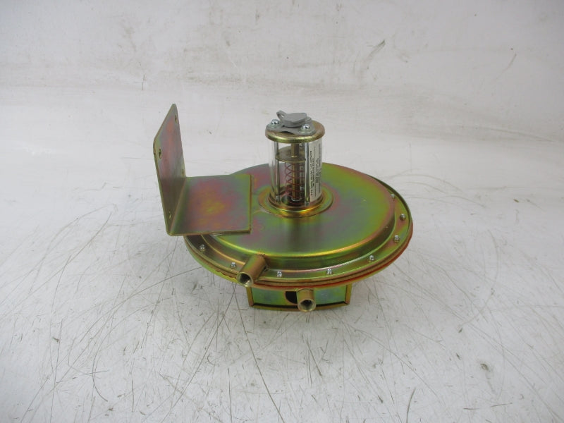 DWYER 1638-1 480VAC 15A 10PSI NSNP