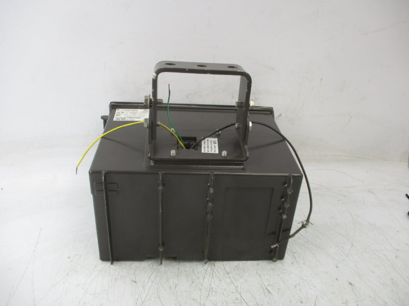 DAY-BRITE FLI400MMT-LP-PCR-W27 277V 1.8A (AS PICTURED) UNMP