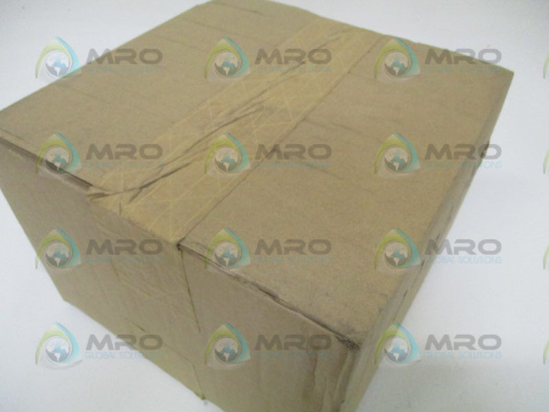 CROUSE-HINDS LUMINAIRE VMVS070/TT FIXTURE BALLAST BODY NSFS