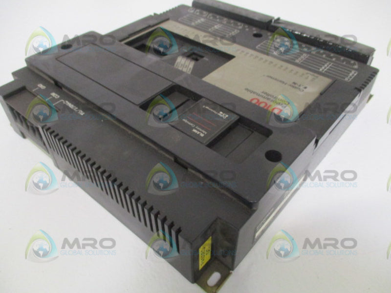 CUTLER HAMMER D100CRA28 PROGRAMMABLE CONTROLLER UNMP