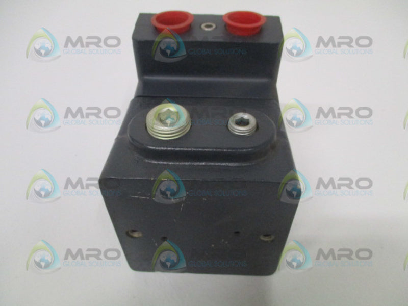 DEVAR 18-260-1E24 2-WIRE MV/TC ISOLATED TRANSMITTER UNMP