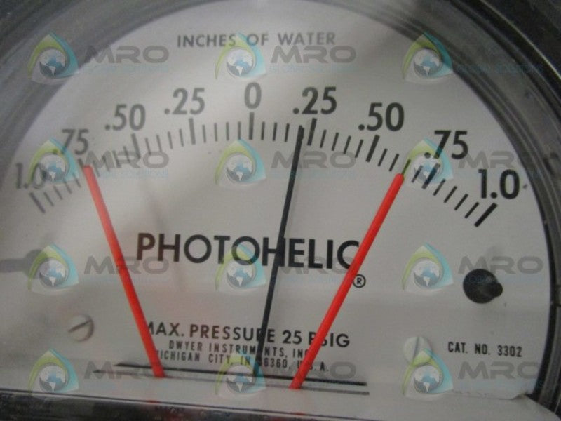 DWYER PHOTOHELIC 3302 PRESSURE SWITCH 1-1 IN. OF WATER NSMP