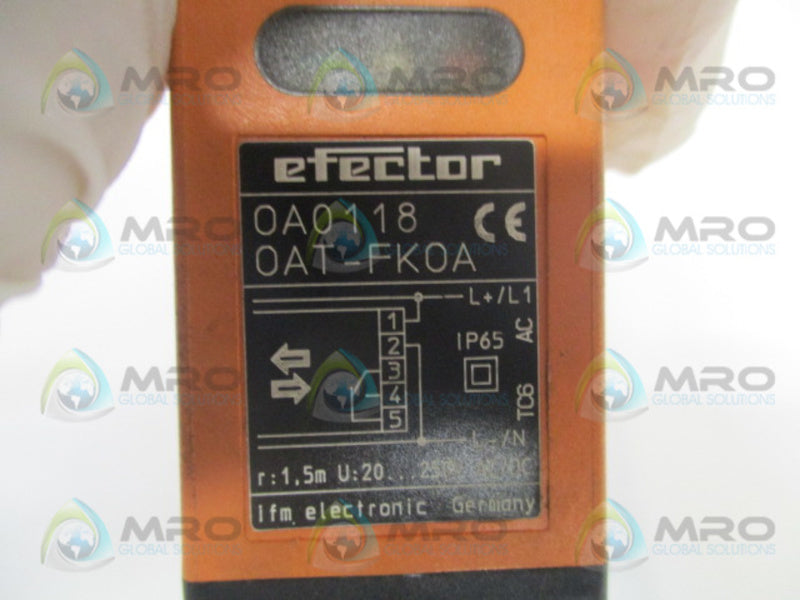 IFM EFECTOR OA0118 PHOTOELECTRIC TRANSMITTER UNMP