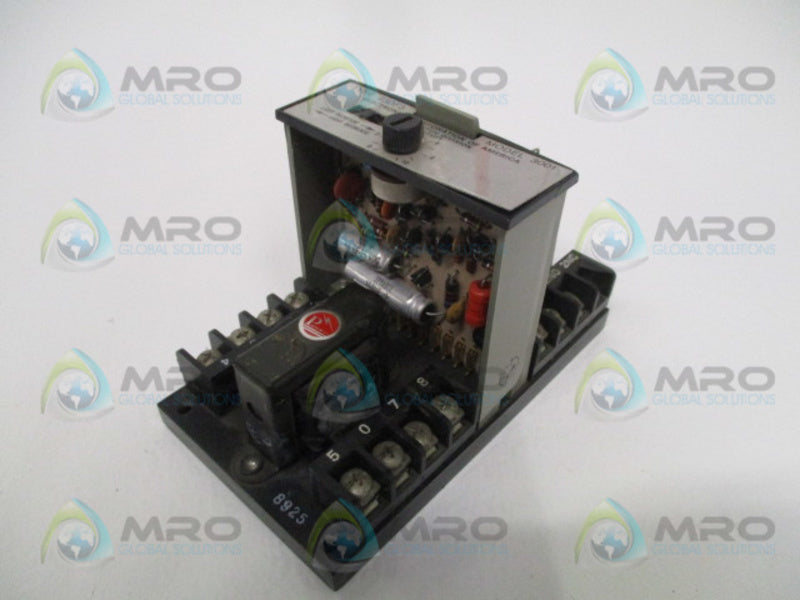 ECA PHOTOSWITCH 23DF3-3001 PHOTOELECTRIC CONTROL MODULE (AS PICTURED)UNMP