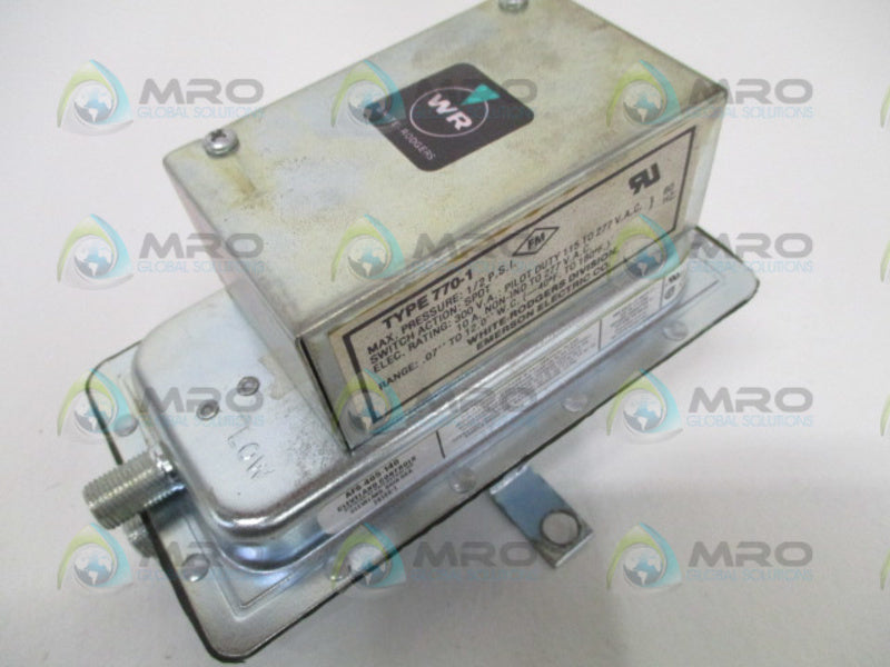 CLEVELAND CONTROLS 770-1 AFS405-140 AIR FLOW SWITCH UNMP