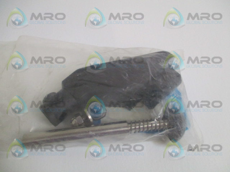 SOLUS VG-203Q-05-15-516 GUIDE RAIL BRACKET NSMP