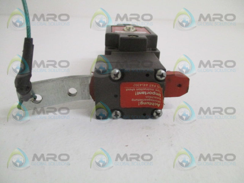 EUCHNER NZ1VZ-538EL110 SAFETY LIMIT SWITCH UNMP