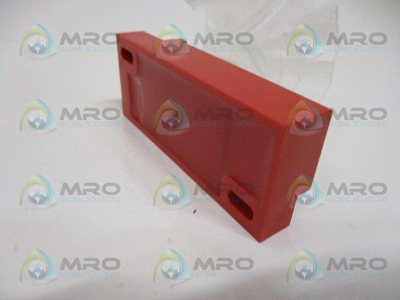 GUARDMASTER FERROGARD FRS-3 02003 MAGNETIC DOOR SWITCH NSMP