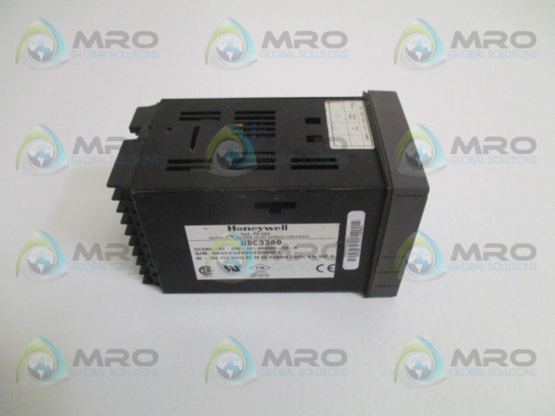 HONEYWELL UDC3300 DC330L-EE-000-10-0A0000-00-0 TEMP. CONTROLLER(REPAIRED)UNMP