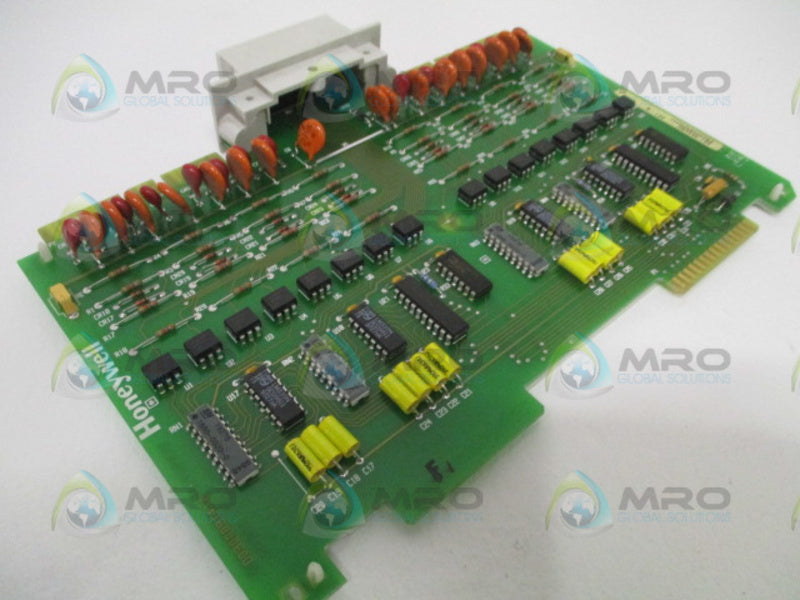 HONEYWELL 621-3552RC INPUT MODULE 24VDC (AS PICTURED) UNMP