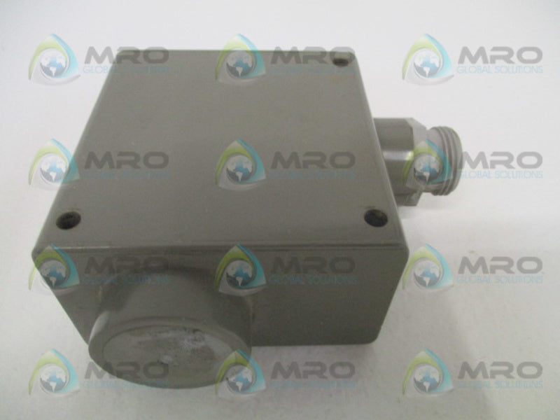 HYDE PARK SUPERPROX SM556A-118N ULTRASONIC ANALOG SENSOR NSNP