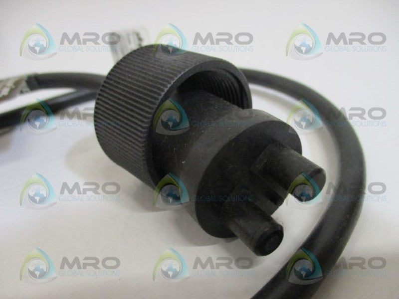 IFM EFECTOR E20156 FT30PAM8 FIBER OPTIC DIFFUSE SENSOR NSMP