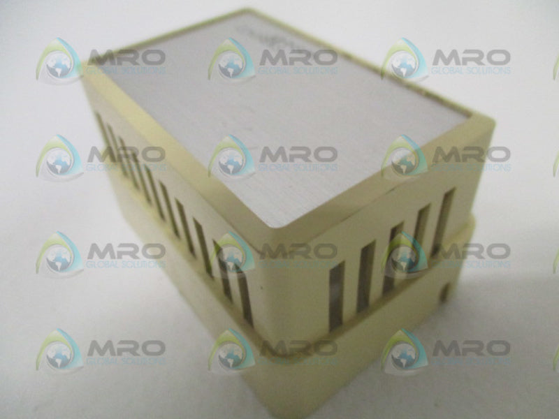 JOHNSON CONTROLS T-4000-2139 PLASTIC BLANK COVER NSNP