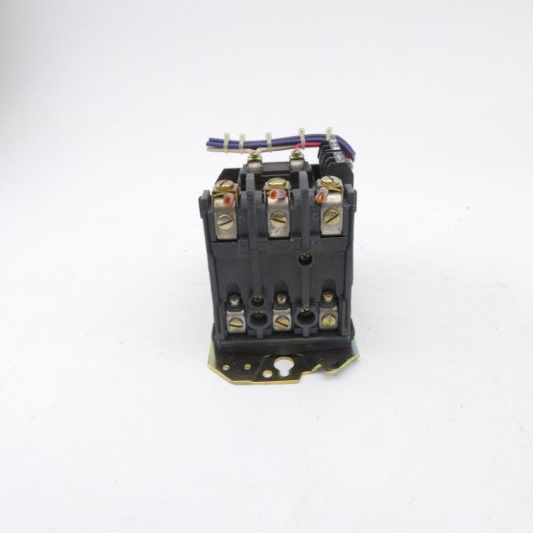 ALLEN BRADLEY 500F-AOD930 SER. B 110/115-120V 18A (AS PICTURED2) UNMP