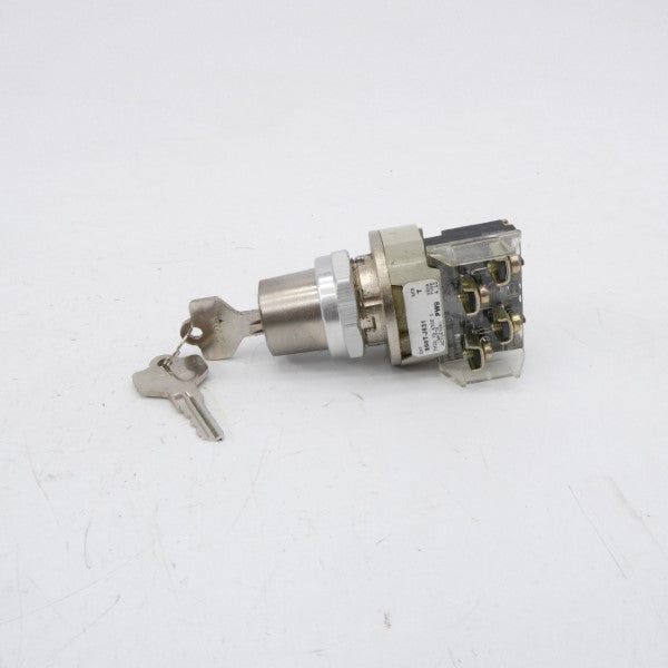 ALLEN BRADLEY 800T-J631 SER. T (WH) NSMP