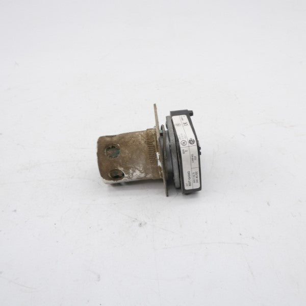 ALLEN BRADLEY 800T-QA24G SER. T 24VAC/DC (AS PICTURED1) UNMP