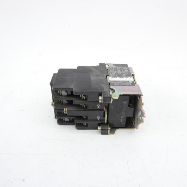 ALLEN BRADLEY 700DC-NM600Z1 SER. B 115-125VDC 60A NSNP