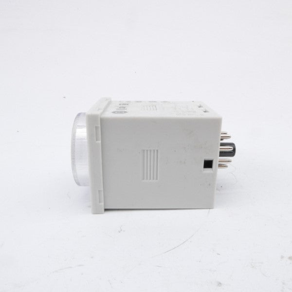 ALLEN BRADLEY 700-HRM12TA17 SER. D 120VAC 5A 0-1.2MIN NSNP