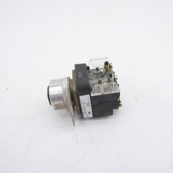 ALLEN BRADLEY 800T-PBH16R SER. T 120V UNMP