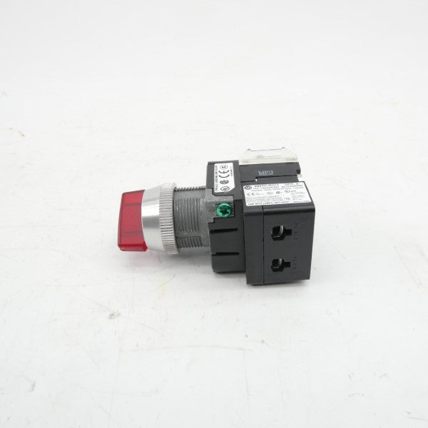 ALLEN BRADLEY 800T-2JRH2KB7AX SER. V 12-130VAC/DC (WH) NSMP