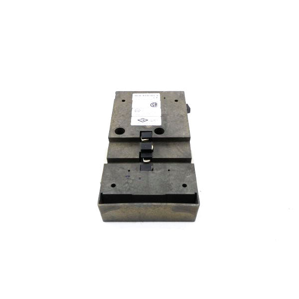 FISHER ROSEMOUNT KJ4001X1-BA2 12P1562X042 30VDC 8A NSNP