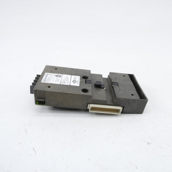 FISHER ROSEMOUNT KJ4001X1-BA2 12P1562X042 30VDC 8A NSNP
