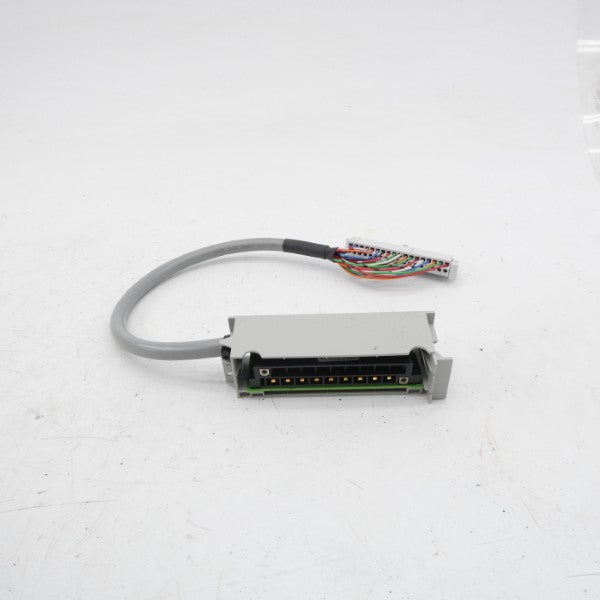 ALLEN BRADLEY 1492-CM1746-M04 SER. A 264VAC 8A NSMP