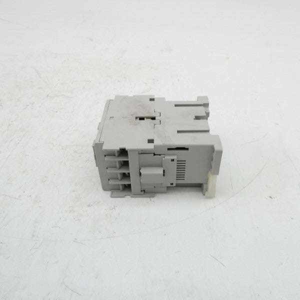 ALLEN BRADEY 700-CF400D SER. A 110/120V 20A (WH) NSMP