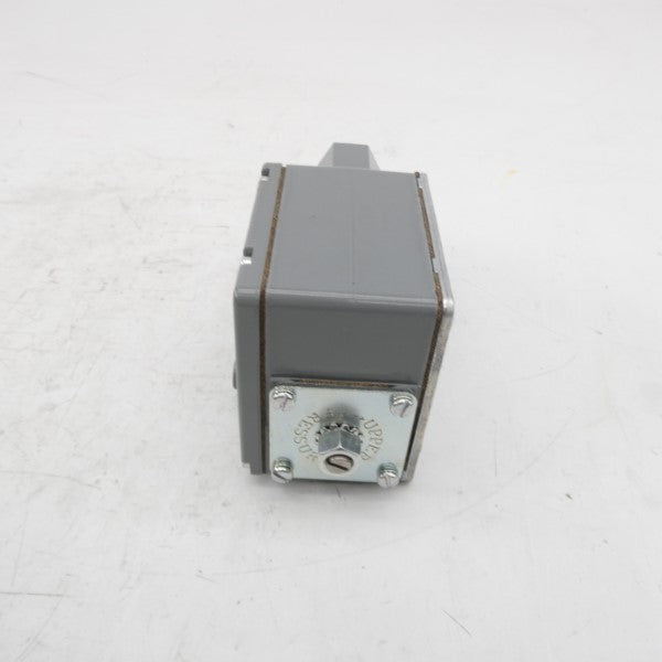ALLEN BRADLEY 836T-T260J SER. B 120-600V 60A (BR/WH) NSMP