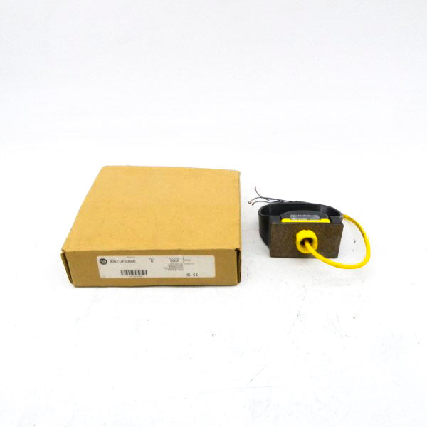 ALLEN BRADLEY 800Z-GF3065B SER. B 85-264VAC (BR/WH) NSMP