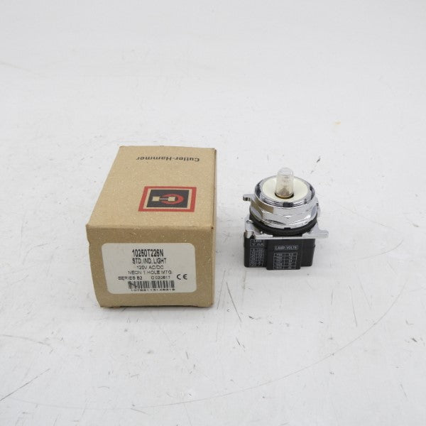CUTLER HAMMER 10250T226N SER. B2 120VAC/DC NSMP