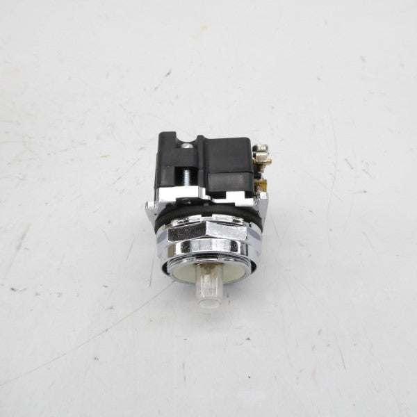 CUTLER HAMMER 10250T226N SER. B2 120VAC/DC NSMP