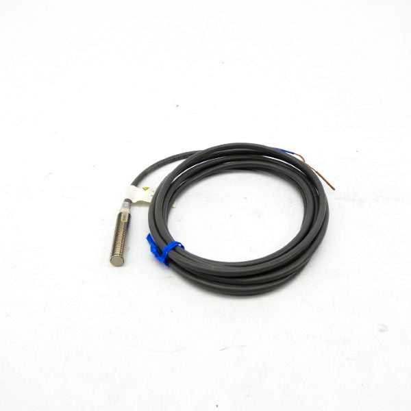OMRON E2E-X1R5Y1 24-240VAC NSNP
