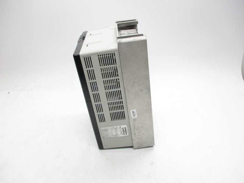 ALLEN BRADLEY 20AD034A3AYNANC0 SER. A F/W 5.001 432-528VAC 31.2A NSMP