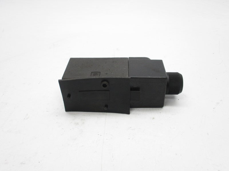 PARKER A4D0132070302C1W30 120V .6A 4000PSI (AS PICTURED) NSMP