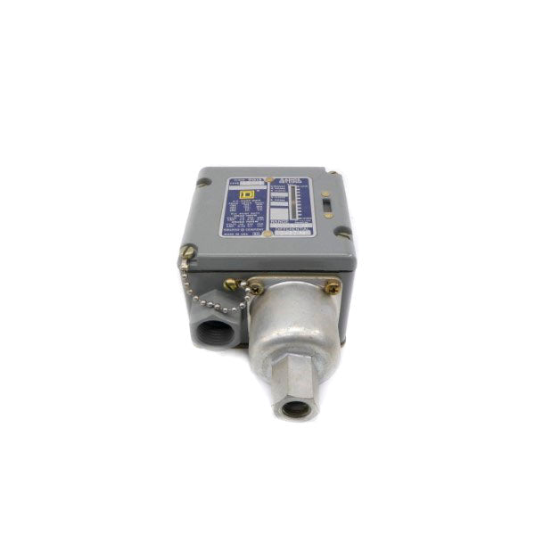 SQUARE D 9012ACW-8 SER. B 600V 15A NSNP
