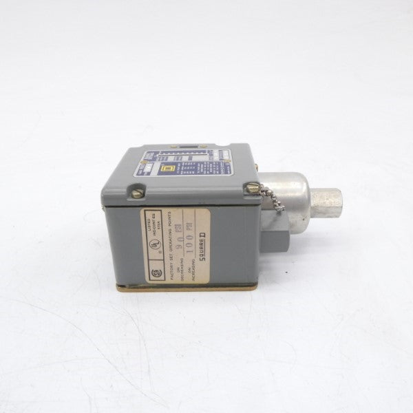 SQUARE D 9012ACW-8 SER. B 600V 15A NSNP